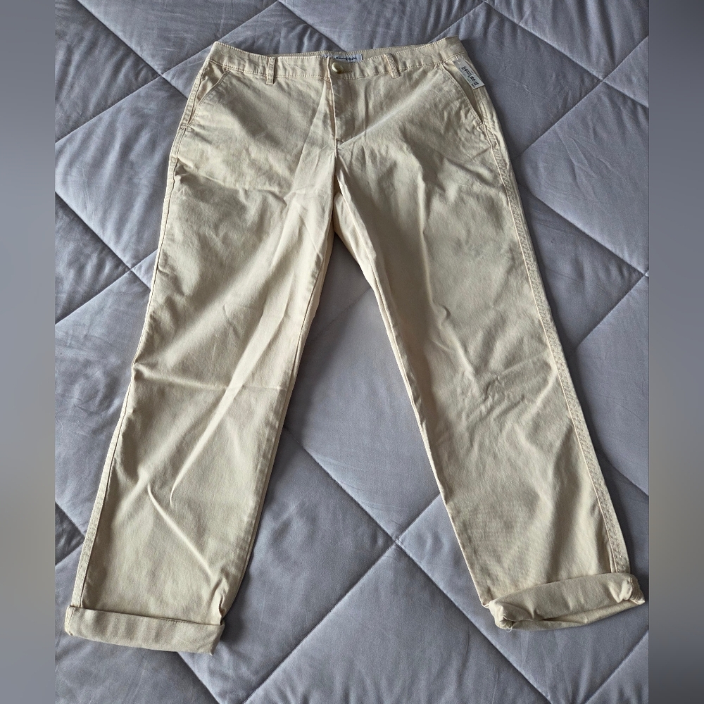 Amazon Essentials Cream Chinos Classic Slim-Leg Stretchy